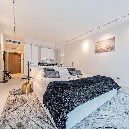 غدانسك Rent Like Home - Apartament Deo Plaza - Old Town المظهر الخارجي الصورة
