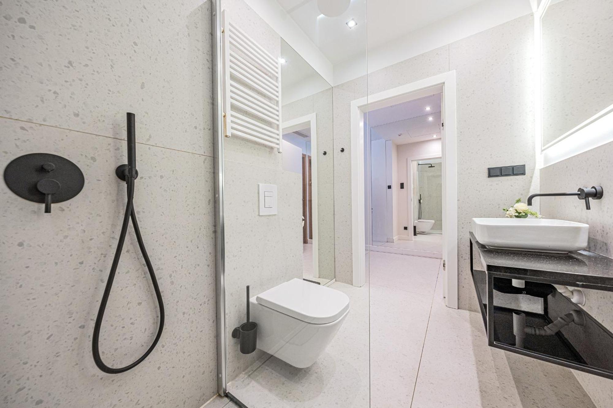 غدانسك Rent Like Home - Apartament Deo Plaza - Old Town المظهر الخارجي الصورة